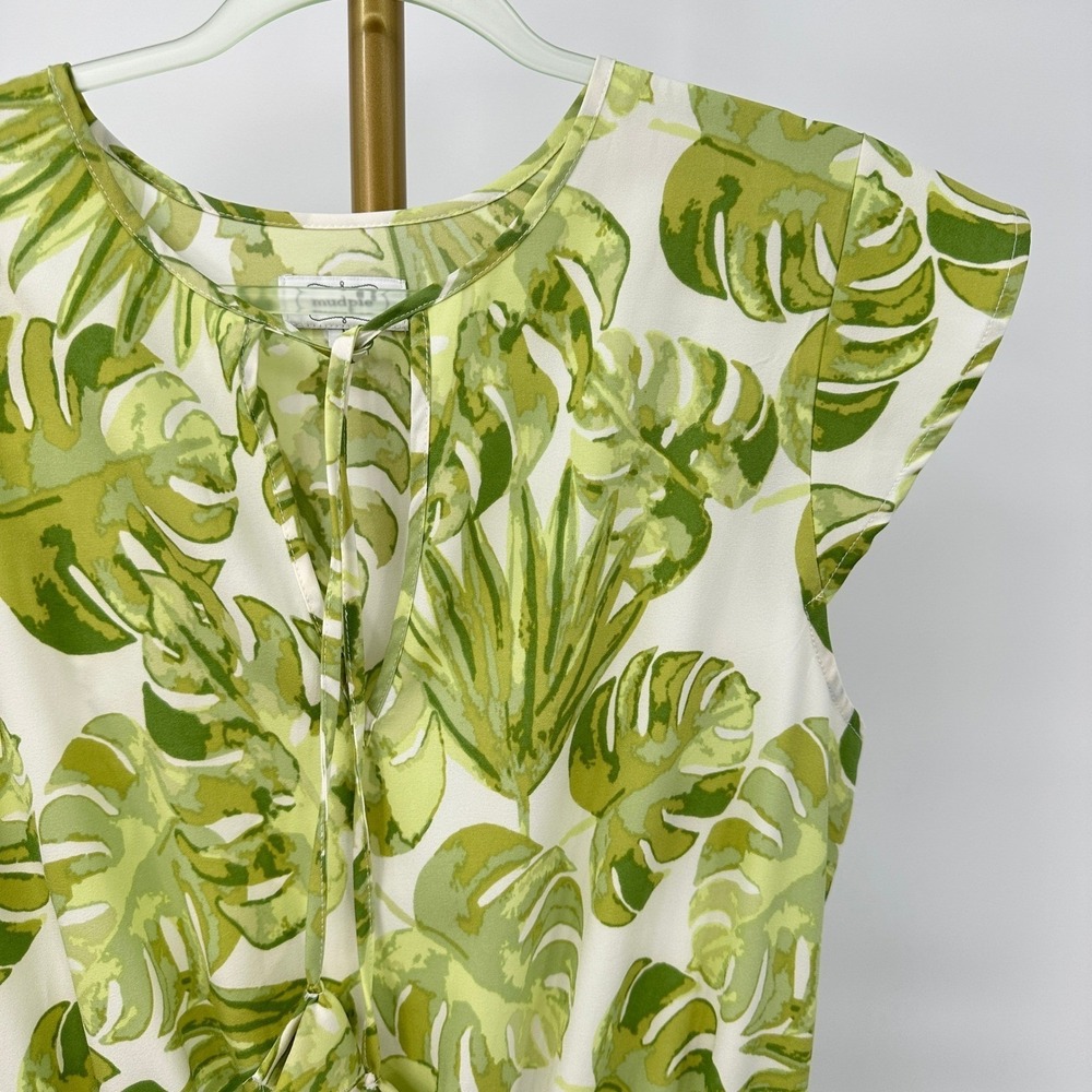 Mud Pie Palm Leaf Dress M Smocked Waist Ruffle Tiered Green/White Coastal Vacay - Picture 4 of 9